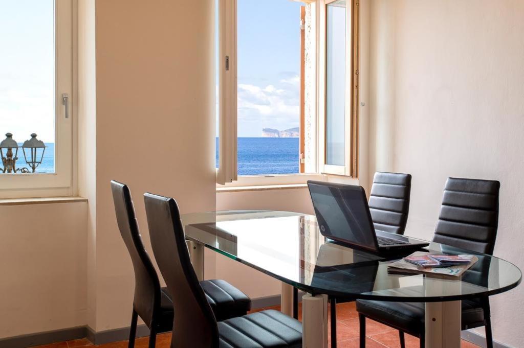Апартаменты Panoramic Bastioni Sea View Альгеро Экстерьер фото